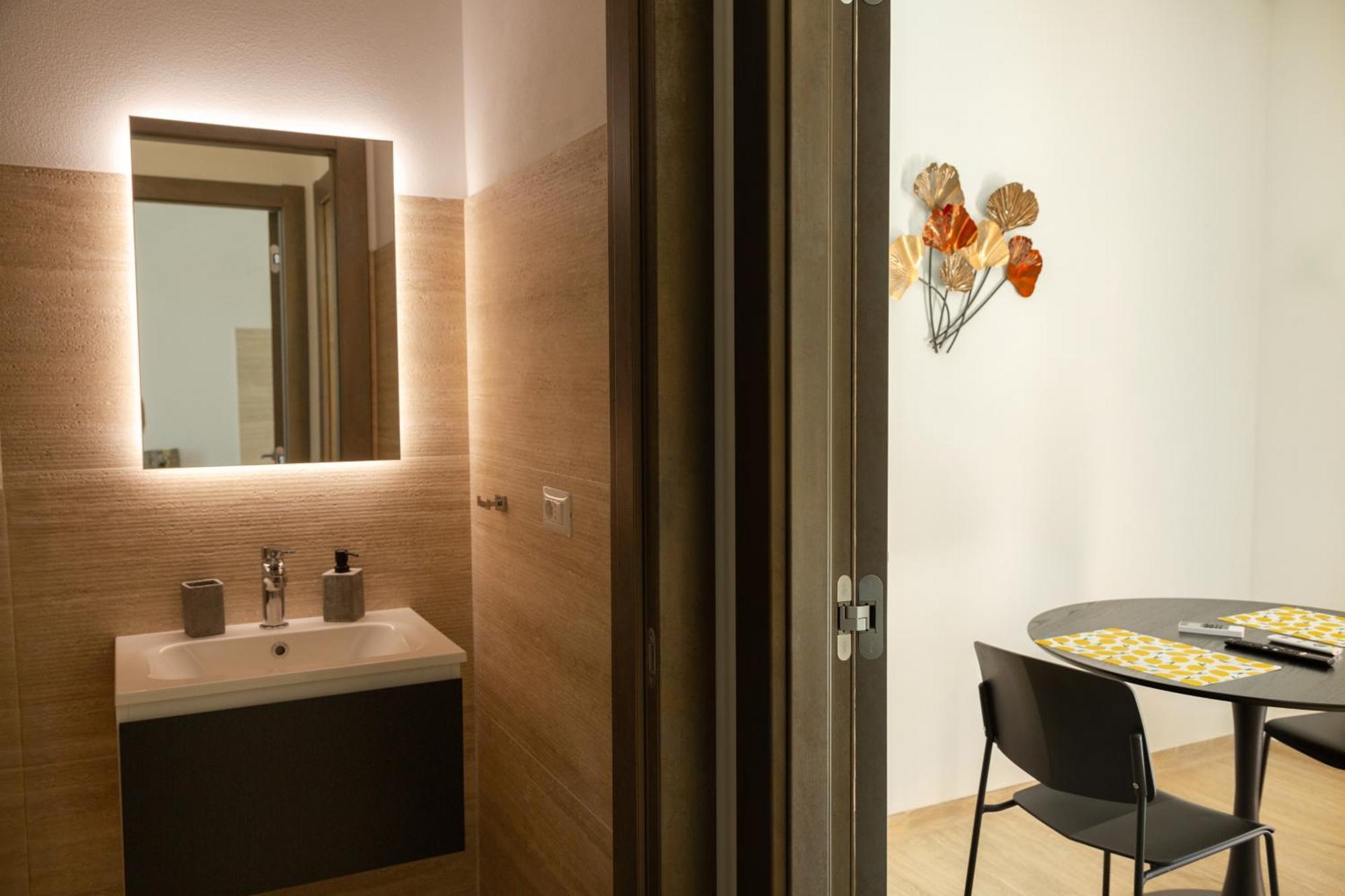 Maris Suite - Appartamento Con Vasca Idromassaggio Alghero Eksteriør billede